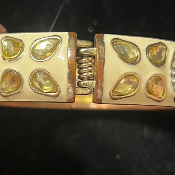 Vintage Sequin Gold Tone Bangle Bracelet with Gemstone Accents - Picture 8 of 9